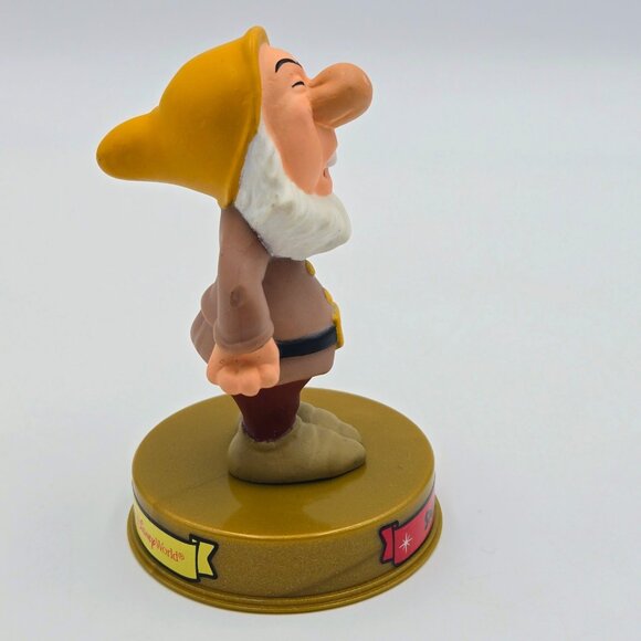 Sneezy 2002 McDonald’s Walt Disney World 100 Years Of Magic 1937 Figurine Toy Ha - Picture 7 of 9